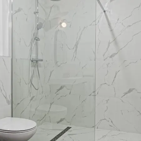 アパート Prestige /miejsce Parkingowe ポズナン