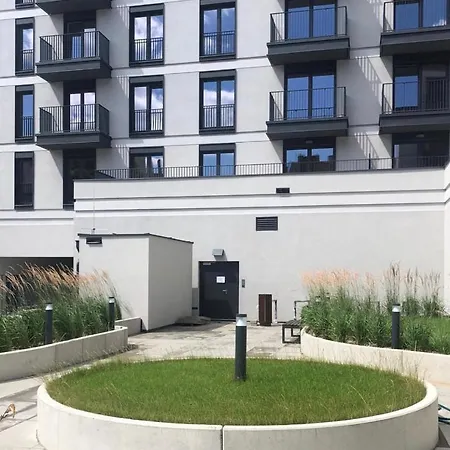 Prestige /miejsce Parkingowe アパート